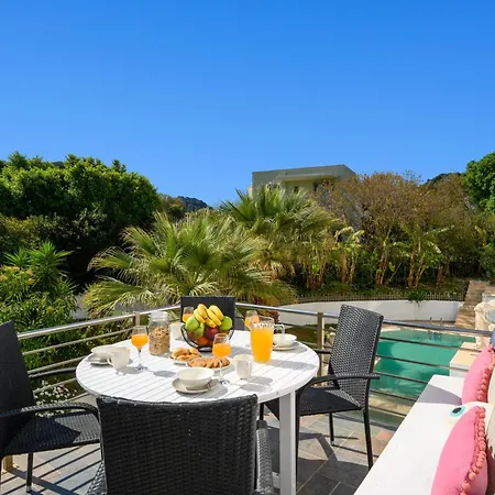 Themis Private Villa, Swimming Pool & Jacuzzi Ialysos (Rhodes)