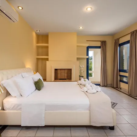 Themis Private Villa, Swimming Pool & Jacuzzi Вилла *