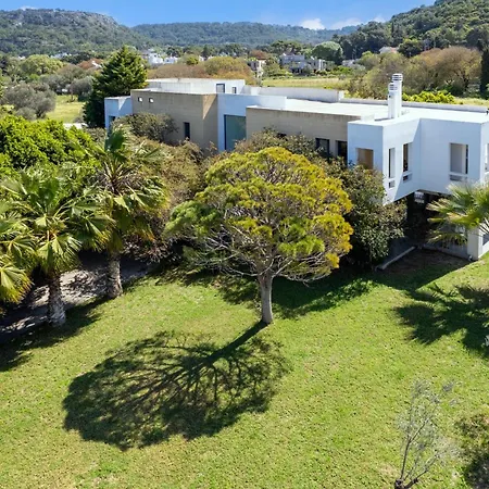 Themis Private Villa, Swimming Pool & Jacuzzi * Ялиссос