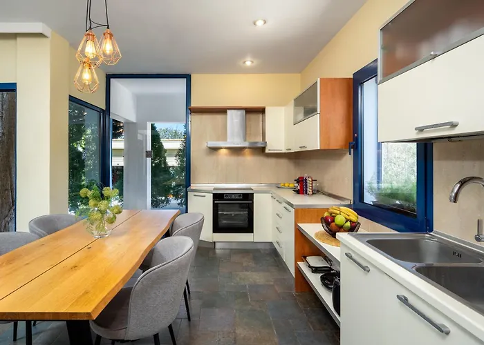 Themis Private Rhodes