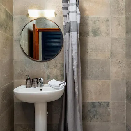 Villa Themis Private Villa, Swimming Pool & Jacuzzi *