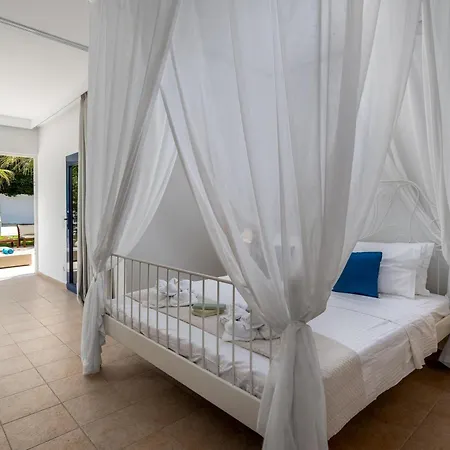 Themis Private Villa, Swimming Pool & Jacuzzi Villa Jaliszósz